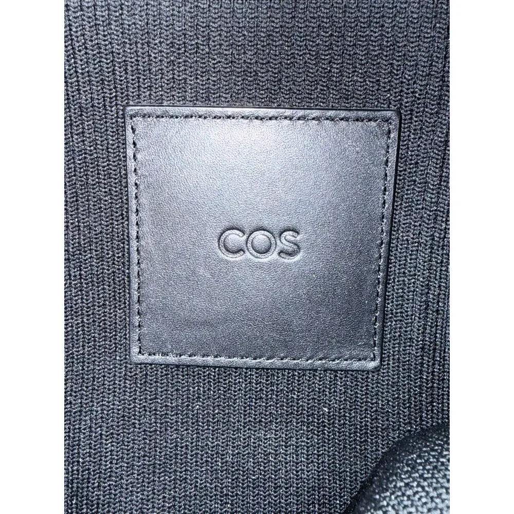 COS Oversized Knitted Tote